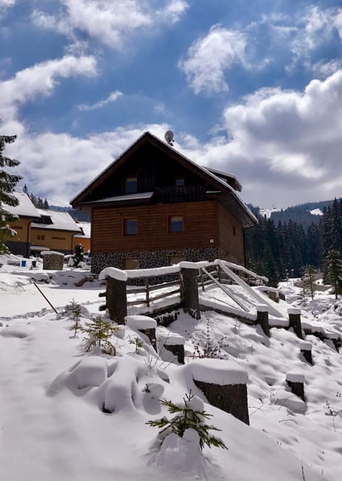 Facade/entrance, Off site, Winter