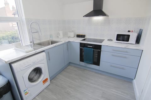 Kitchen or kitchenette, minibar, pet friendly, stove, toaster, washing machine