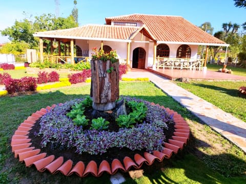 HERMOSA CABAÑA VILLA JULIA MESA DE LOS SANTOS House in North Santander, Colombia