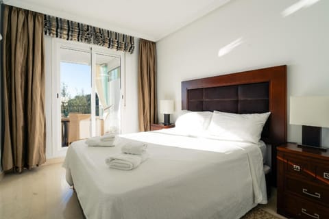 Ferienwohnung für 4 Personen ca 90 qm in La Mairena, Andalusien Costa del Sol Apartment in Marbella