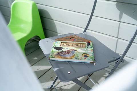 Balcony/Terrace, Balcony/Terrace, children, children, children