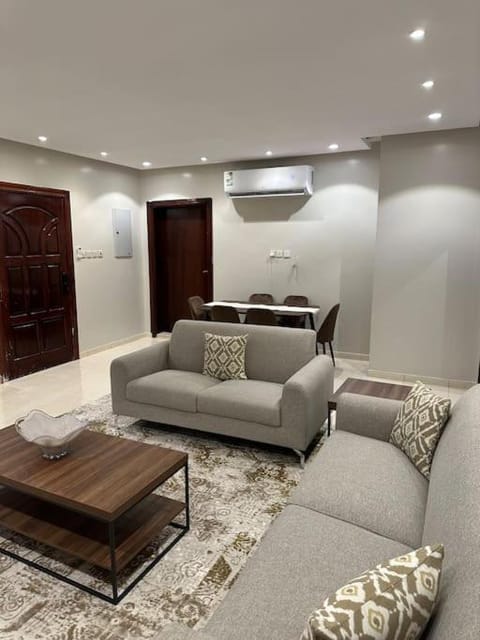 وحدة سكنية فاخرة 2 Luxury residential unit Condo in Medina