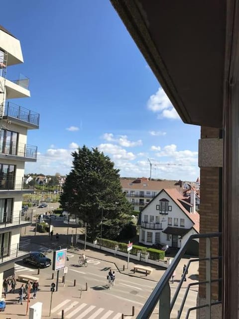 Appartement cosy au cœur du Zoute près de la plage Apartment in Knokke-Heist