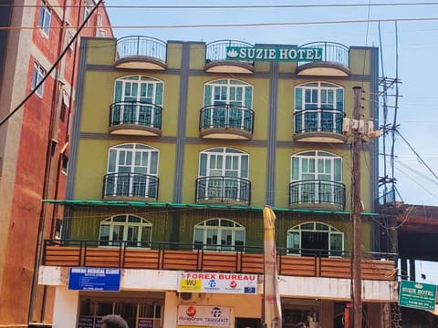 Suzie hotel Kampala Uganda old twon Bed and Breakfast in Kampala