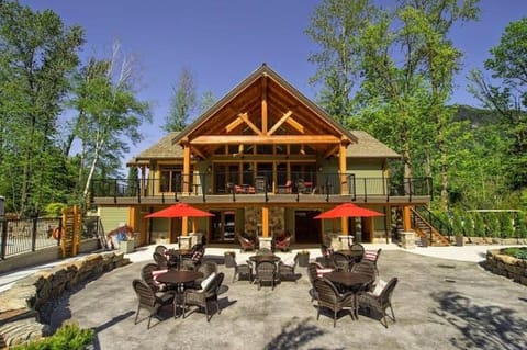 Harrison Rv Sanctuary, Pool, Hot tub, 2 Bedrooms Campground/ 
RV Resort in Harrison Hot Springs