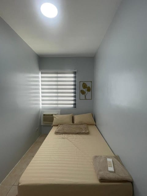 LuxuryCondo:2BR with 2 Beds@SM SouthMall Las Pinas Condo in Las Pinas