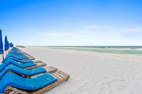 Day, Natural landscape, Beach, Sea view, sunbed