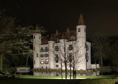 Kasteel Ter Leyen Villa in Zeeland, Netherlands