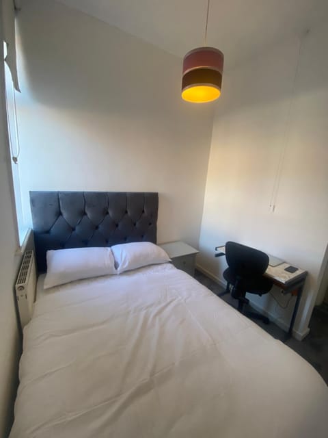 Cozy One Room- Ideal for Getaways Urlaubsunterkunft in Bury