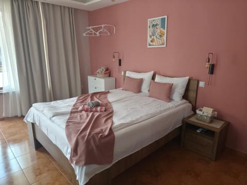 Bo's place Hotel in Varna