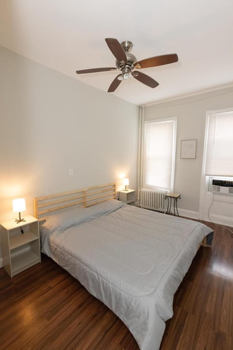 Chic 3BR Hideaway mins from NYC Condominio in Jersey City