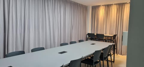 Business facilities, Meeting/conference room