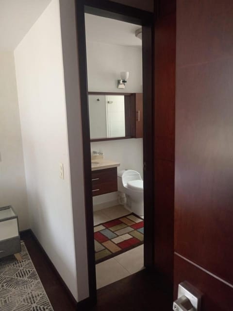 Central room + private bathroom, balcony & parking Urlaubsunterkunft in Duitama
