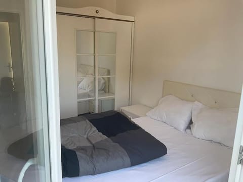 Appartement cosy et lumineux 3 pieces Apartment in Drancy