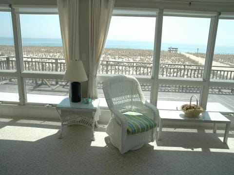 Nice Home In Brant Beach With 4 Bedrooms And Internet Casa in North Beach Haven