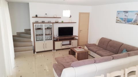 Ferienhaus In Banjole Mit Privatem Pool House in Banjole