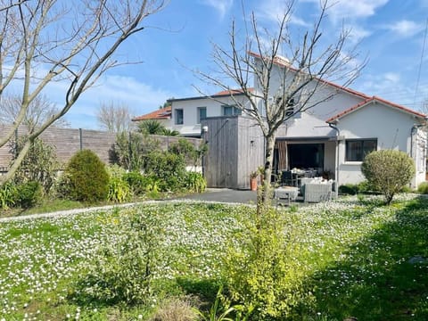 Property building, Garden view