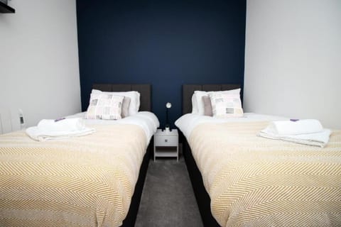 Cohost Partners | Spacious | Free Parking! Apartment in Cardiff