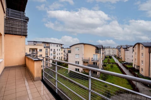 Property building, View (from property/room), Balcony/Terrace