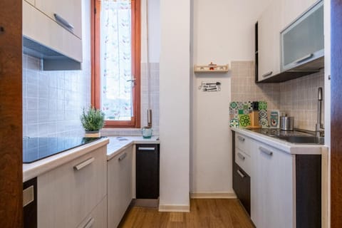 Kitchen or kitchenette, Other