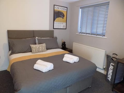 Modern 3 Bed - Lincoln - Parking House in Lincoln