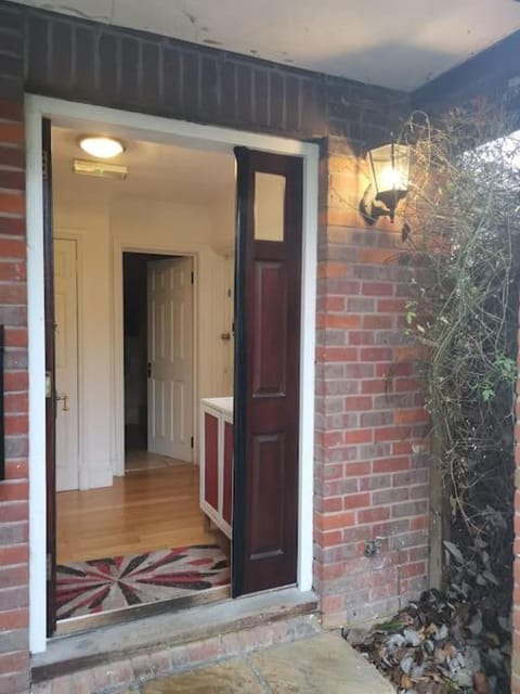 Beautiful Airbnb with Ensuite Rooms Bed and Breakfast in Aylesbury Vale