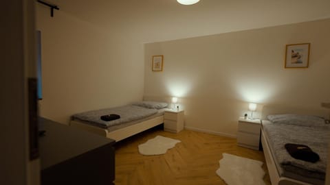 Monteurzimmer Pavan, K2 (KEINE FERIENWOHNUNG) Copropriété in Saarlouis