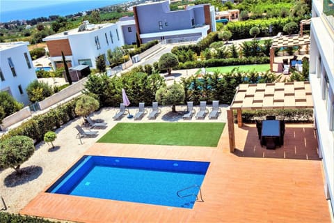 Luxuriöse Villa mit privatem Pool und Whirlpool House in Peyia