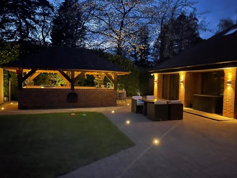 Property building, BBQ facilities, Game Room, Garden, Garden view