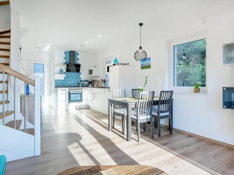 Other, Dining area