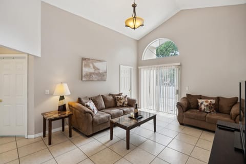 Serene Perfect Family Hideaway Near Disney home House in Kissimmee