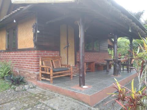 Batukaru Mountain Farmstay Campground/ 
RV Resort in East Selemadeg