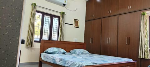 Sreepaada Home Stay House in Tirupati