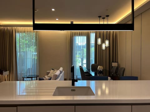 Bluewaters Island - Modern 2 bedroom Full Apartment Apartment in Dubai