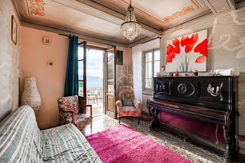 Appartamento Giovanni - Relax Among Green - Happy Rentals Condo in Camaiore