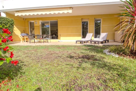 Golfe Juan - 4 People - Swimming Pool - Private Parking House in Antibes