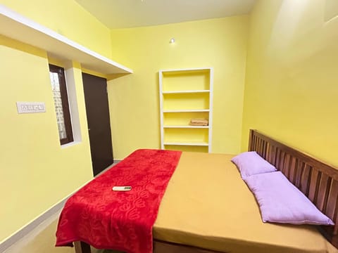 SELVAS BUDGET STAY House in Puducherry