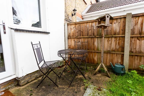 Patio, Garden, Garden, Dining area