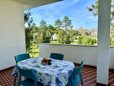 Patio, Day, Summer, View (from property/room), Balcony/Terrace, Dining area