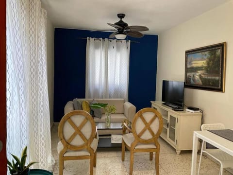 Gloria’s Cozy Apartment Condo in La Romana