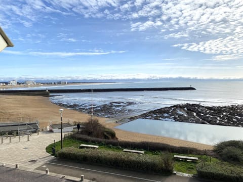 Villa Saint Marie - Villa face mer & sa piscine House in Saint-Gilles-Croix-de-Vie