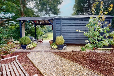 The Woodmans Hut Minehead Nature lodge in Minehead