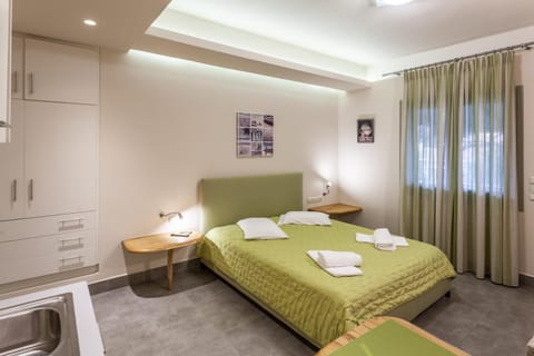 Bed, Photo of the whole room