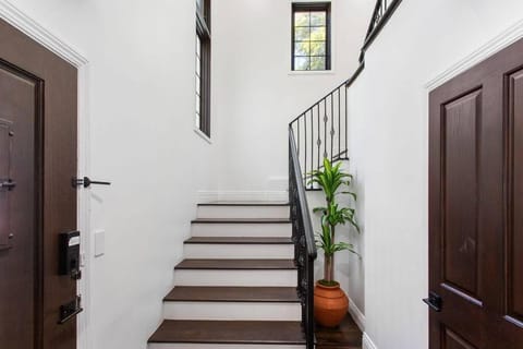 ৎ୭ Beverly Glen Cozy Hideaway ৎ୭ House in Bel Air