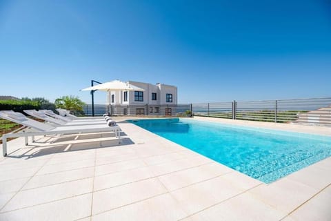 Holiday house with a swimming pool Bibinje, Zadar - 22509 House in Zadar