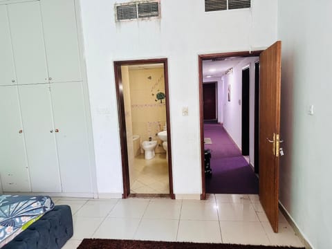 Tranquil Haven:King Bed, Ensuite, Master Bedroom Vacation rental in Ajman