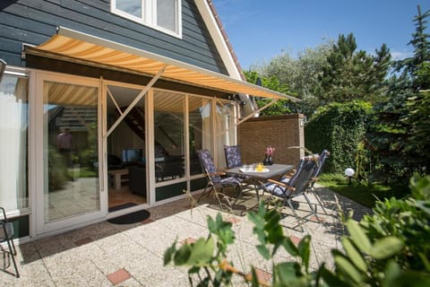 Modern eingerichtetes Ferienhaus in ruhiger und strandnaher Lage House in Julianadorp