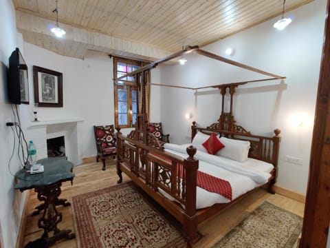 Heritage Villas - Shimla British Resort, Near Mall Villa in Shimla