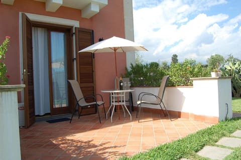 Apartment mit Terrasse - b57363 Apartment in Acireale