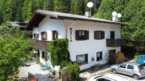 Appartamenti Callori Karin Apartment in Canazei